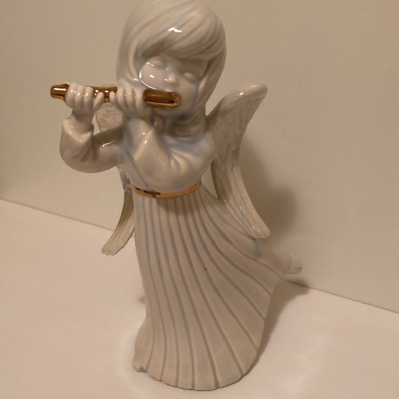 Angel Playing Flute White & Gold 12” Flowing Gown Figure Atlantic Mold Company - Picture 1 of 13